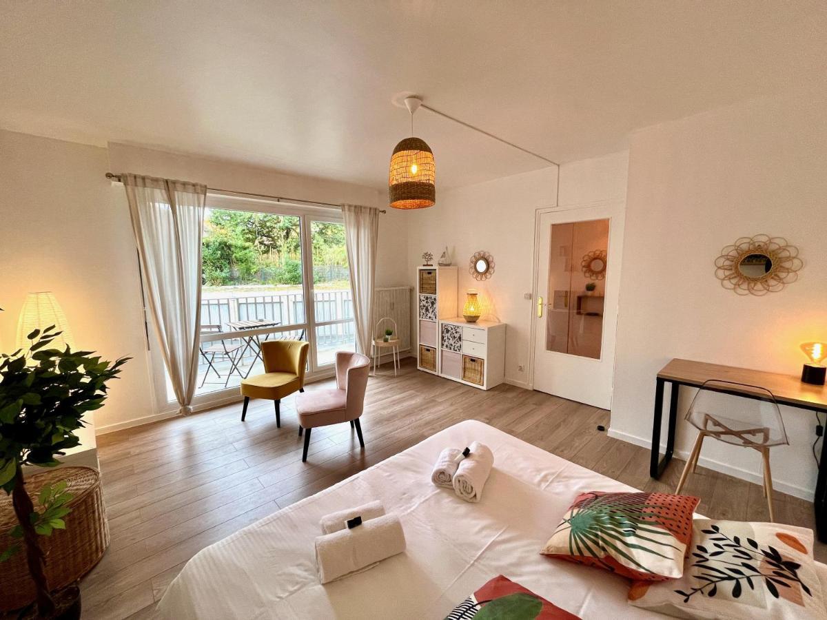 Nihal, Studio Proche Zenith Avec Parking Et Balcon Caen Luaran gambar